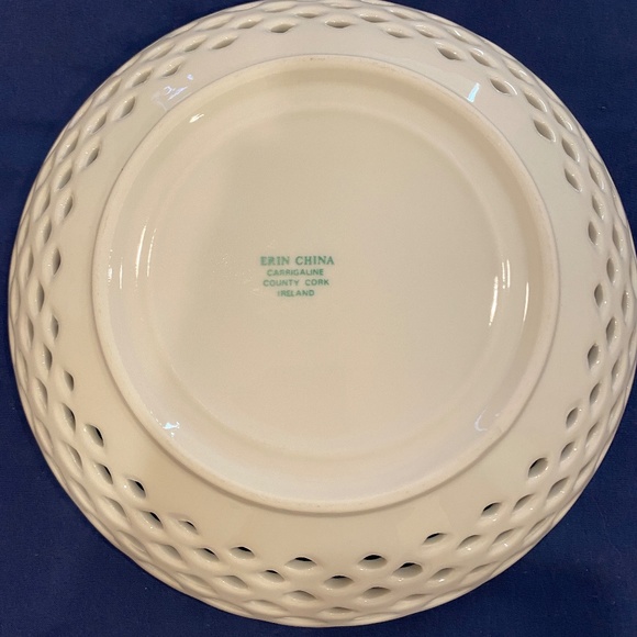Porcelain Gold Trim Open Weave Candy Dish from Ireland - Picture 3 of 3